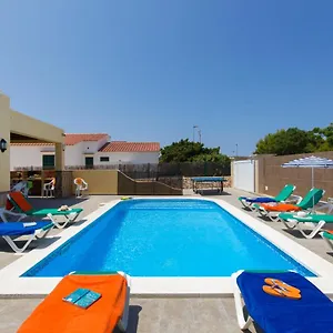 https://villa-urano.balearic-islands.net